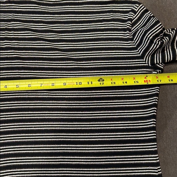NWOT Ann Taylor Striped Turtleneck - size small - Picture 7 of 8